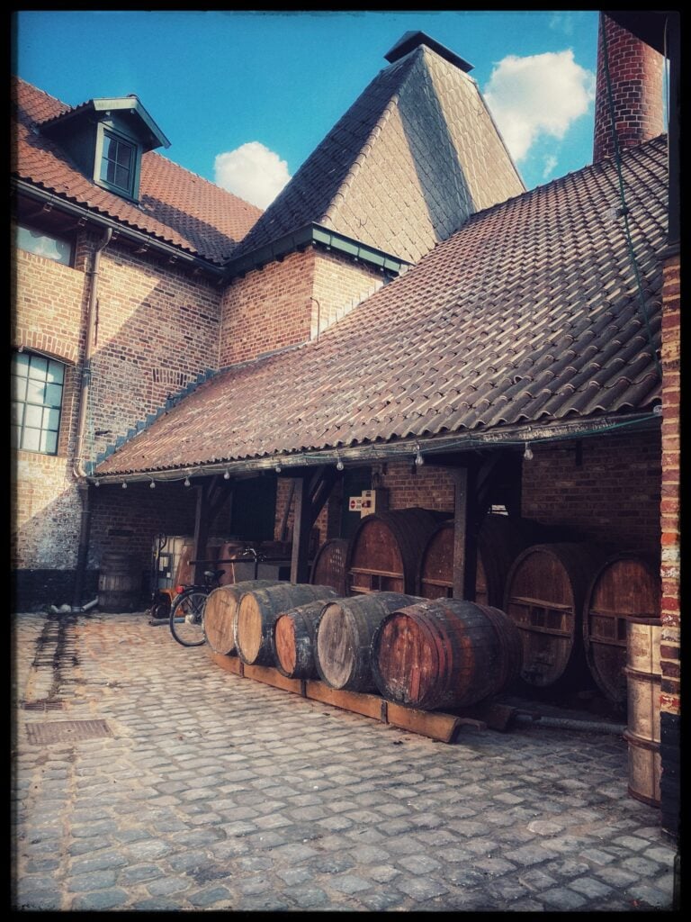 Image of a museum court yard