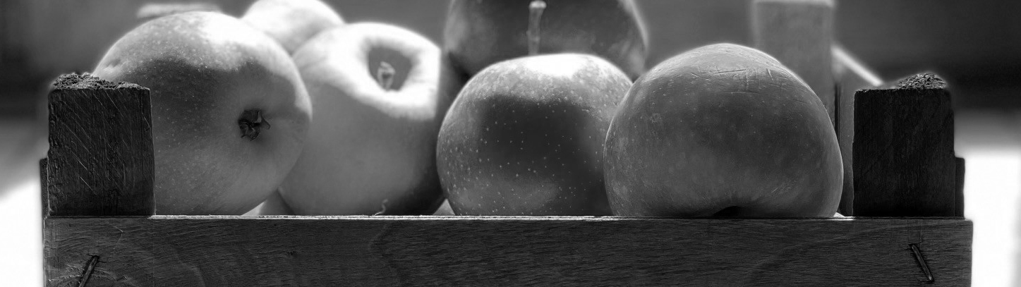 Image of apples in a wooden crate